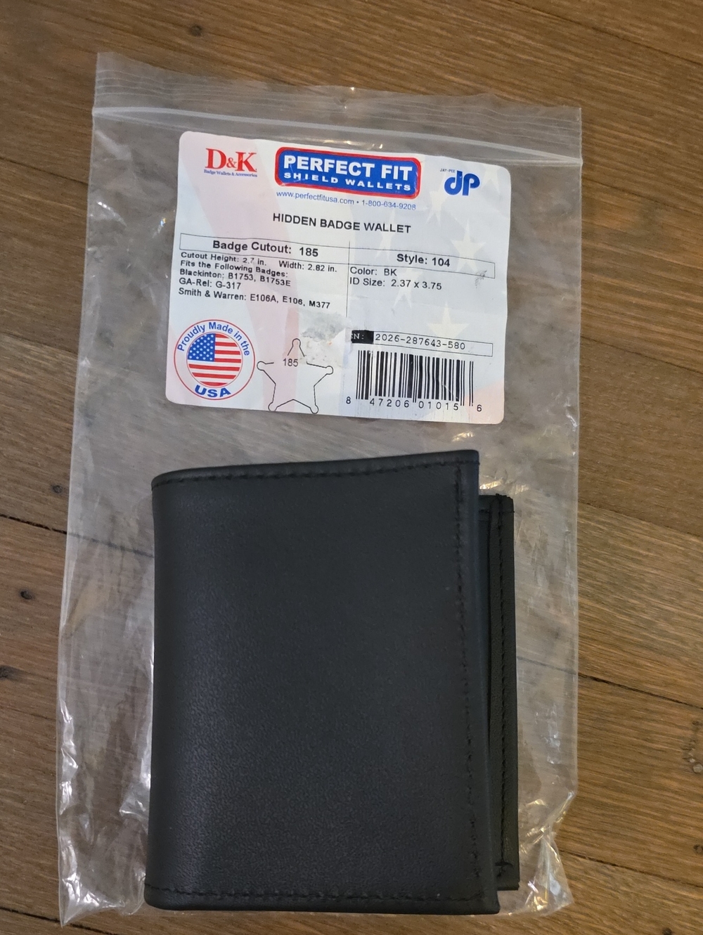 Perfect Fit Shield Wallet: Badge Cutout 185/ Leather/ NEW
